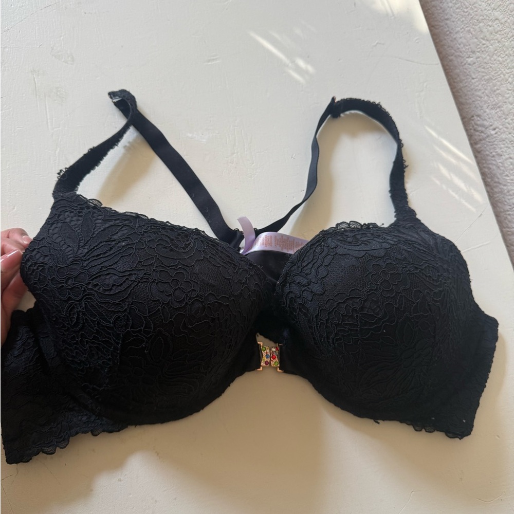 Savage x Fenty front clip lace Black Lace Bra😍